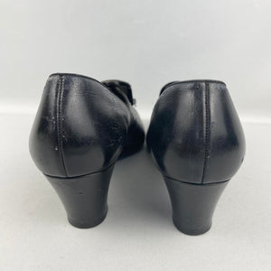 Original 1940's Black Leather Court Shoes with Pretty Tongue and Punch Detail - UK 7 7.5