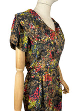 Load image into Gallery viewer, Original 1950's Pure Silk Day Dress in Autumnal Painterly Floral Print - Bust 36
