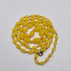 Original Art Deco 1930's Yellow Uranium Satin Glass Graduated Bead Necklace