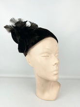 Load image into Gallery viewer, Original 1930&#39;s Dark Brown Velvet Skull Cap Hat with Large Feather Trim *
