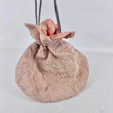 Load image into Gallery viewer, 1920&#39;s 1930&#39;s Blush Crepe Trapunto Quilted Drawstring Bag with Peach Crepe Lining
