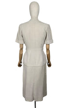 Load image into Gallery viewer, Original 1940&#39;s or 1950&#39;s Moygashel Linen Summer Suit with Beading and Soutache - Bust 34 35 *
