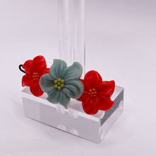 Load image into Gallery viewer, Charming 1940&#39;s 1950&#39;s Flower Trio Hair Clip - Vintage Hair Barrette

