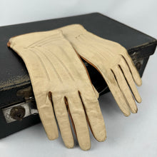 Load image into Gallery viewer, Original 1940&#39;s  CC41 Two-Tone Brown and Cream Gauntlet Gloves with Seamed Detail - Size 6.5 *
