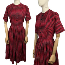 Load image into Gallery viewer, Original 1950&#39;s Red, Black and White Cotton Shirtwaist Dress - Bust 38 40 *
