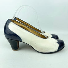 Load image into Gallery viewer, Original 1940&#39;s CC41 Cream Suede and Blue Leather Spectator Court Shoes - UK 5.5 6
