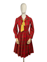 Load image into Gallery viewer, Original 1950&#39;s Candy Jones of California Red, Brown and Mustard Cotton Day Dress - Bust 34 35 *
