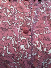 Load image into Gallery viewer, Original 1940’s Pink and White Floppy Cotton Belted Day Dress - Bust 36
