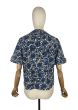 Load image into Gallery viewer, Original 1950's Short Sleeved Cotton Shirt in Black, Blue and White - Bust 36
