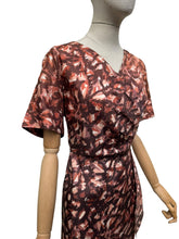 Load image into Gallery viewer, Original Rodney Model 1950's Wounded but Wearable Volup Aritificial Silk Day Dress in Brown and Cream - Bust 42 44
