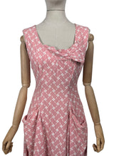 Load image into Gallery viewer, Original 1950&#39;s Pink and White Cotton Full Length Evening Dress with Pockets - Bust 36 *
