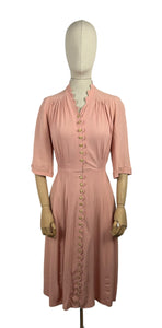 Original 1930’s Pale Pink Crepe Day Dress with Scallop Detailing - Bust 36 38