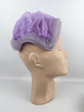 Load image into Gallery viewer, Original 1950&#39;s Manning of London Lavender Purple Hat with Ruffle Trim
