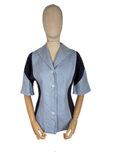 Load image into Gallery viewer, Original 1940&#39;s 1950&#39;s Heavy Linen Jacket in Two-Tone Blue - Bust 38 *
