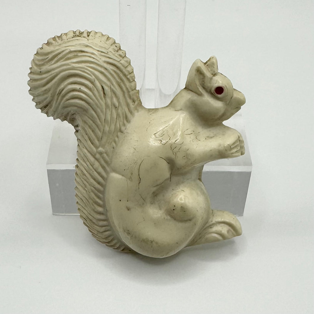 Charming Original 1940’s 1950's Cream Plastic Squirrel Brooch