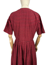 Load image into Gallery viewer, Original 1950&#39;s Red, Black and White Cotton Shirtwaist Dress - Bust 38 40 *
