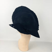 Load image into Gallery viewer, Original 1940’s Black Felt High Hat with Bow Trim
