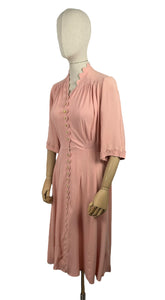 Original 1930’s Pale Pink Crepe Day Dress with Scallop Detailing - Bust 36 38