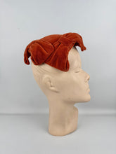 Load image into Gallery viewer, Original 1950&#39;s Burnt Orange Cotton Velvet Hat with Bow Detail
