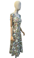 Load image into Gallery viewer, Original Late 1940's Vibrant Cotton Sundress with Paste Trim and Pocket - Bust 38
