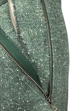 Load image into Gallery viewer, Original 1940&#39;s Green and White Tweed Pleated Skirt with Pocket - Waist 27&quot;
