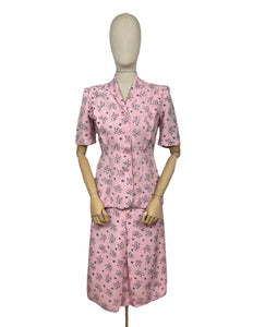 Original 1940's CC41 Pink, Black and White Moygashel Linen Suit - Bust 34