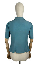 Load image into Gallery viewer, Original 1940’s Turquoise Blue Linen Short Sleeved Jacket - Bust 32 34 *
