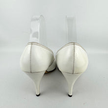 Load image into Gallery viewer, Original 1950&#39;s Milwards White Leather Stiletto Heels - UK 5.5 6
