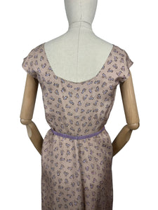 Original 1950's Pure Silk Squirrel Novelty Print Belted Wiggle Dress in Taupe and Purple - Bust 36