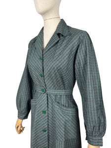 RESERVED FOR KATRINA - DO NOT BUY Original 1940’s Green and Grey Plaid Cotton Long Sleeved Belted Chore Dress with Pockets - Bust 38