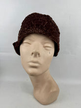 Load image into Gallery viewer, Original 1920’s Ruched Velvet Cloche Hat in Mid Brown
