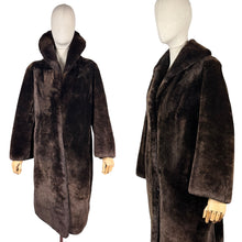 Load image into Gallery viewer, Original 1940’s Brown Beaver Lamb Real Fur Coat - Great Winter Coat
