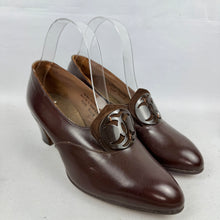 Load image into Gallery viewer, Original 1940's CC41 Brown Leather Shoes with Metal Buckle Trim by Burlington - UK 4 *
