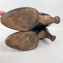 Load image into Gallery viewer, Original 1930&#39;s 1940&#39;s Navy Leather High Court Shoes - UK 6
