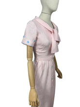 Load image into Gallery viewer, Original 1950's Baby Pink Linen Wiggle Dress by Ros Comain with Blue and White Floral Embroidery - Bust 32 34 *
