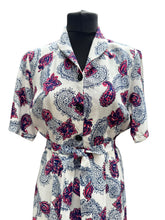 Load image into Gallery viewer, Original 1940’s CC41 Novelty Print Belted Day Dress - Bust 34 36
