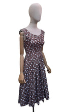 Load image into Gallery viewer, Original 1950's White and Brown Novelty Print Pine Cone Dress and Jacket Set - Bust 34
