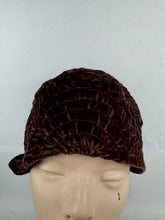 Load image into Gallery viewer, Original 1920’s Ruched Velvet Cloche Hat in Mid Brown
