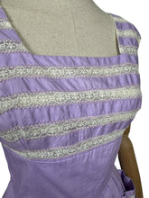 Load image into Gallery viewer, Original 1950&#39;s Carnegie Model Pale Lilac Cotton Day Dress with White Lace Detail and Bow Trimmed Pockets - Bust 38

