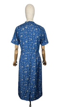 Load image into Gallery viewer, Original 1950's Blue Silk Wiggle Dress with Floral Print in White and Black - Bust 36 *
