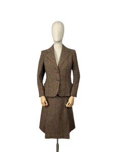 Original 1930's Single Breasted Walking Suit in Brown, Red, Green, Blue and Mustard Tweed - Bust 38