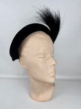 Load image into Gallery viewer, Original 1940&#39;s 1950&#39;s Black Felt Joseph&#39;s Inc Hat with Beaded Crown and Feather Trim
