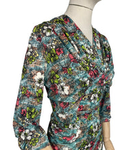 Load image into Gallery viewer, Beautiful Vintage Jeannie Brand Jersey Bold Floral Wiggle Dress - Bust 38 40
