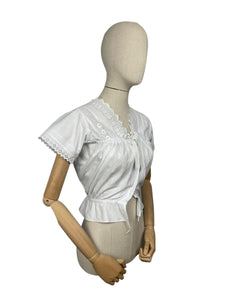 Antique White Cotton Chemise with Sleeves -  Broderie Anglaise, Pintucks, Tie Waist and Yoke - Bust 34 36 *