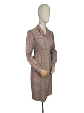 Load image into Gallery viewer, Original 1940&#39;s Thick Cotton CC41 Chore Dress in Green, Red and White - Bust 38
