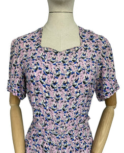 Original 1940's Novelty Print Belted Day Dress in Pink, White, Black and Blue Featuring Birds - Bust 36