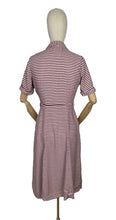 Load image into Gallery viewer, Original 1940’s CC41 Burgundy and White Floppy Cotton Day Dress with Pockets - Bust 36
