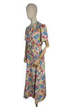 Load image into Gallery viewer, Original 1940&#39;s Full Length Floral Textured Cotton House Coat - Great Summer Maxi Dress - Bust 36
