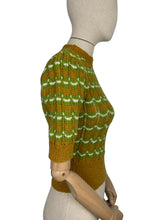 Load image into Gallery viewer, Reproduction 1940&#39;s Victory Jumper in Mustard, Green and White Hand Knitted from a WW2 Pattern by Home Notes - Bust 34

