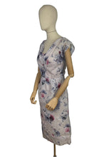 Load image into Gallery viewer, Original 1950&#39;s Floral Nylon Pretty Day Dress with Pastel Carnation Print - Bust 34
